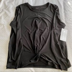 Athleta NWT size 1X black twist top